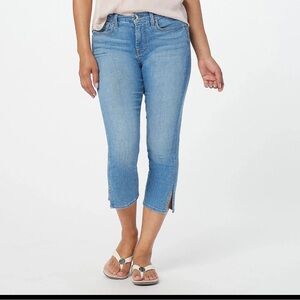 7 for All Mankind Jen7 Capri Jeans with Side Slits. Size 14.